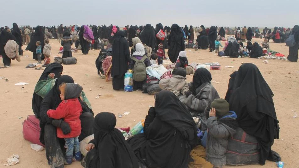 واشنطن بوست: مجموعات مؤيدة لداعش تعيد تنظيم نفسها في مخيم للاجئين