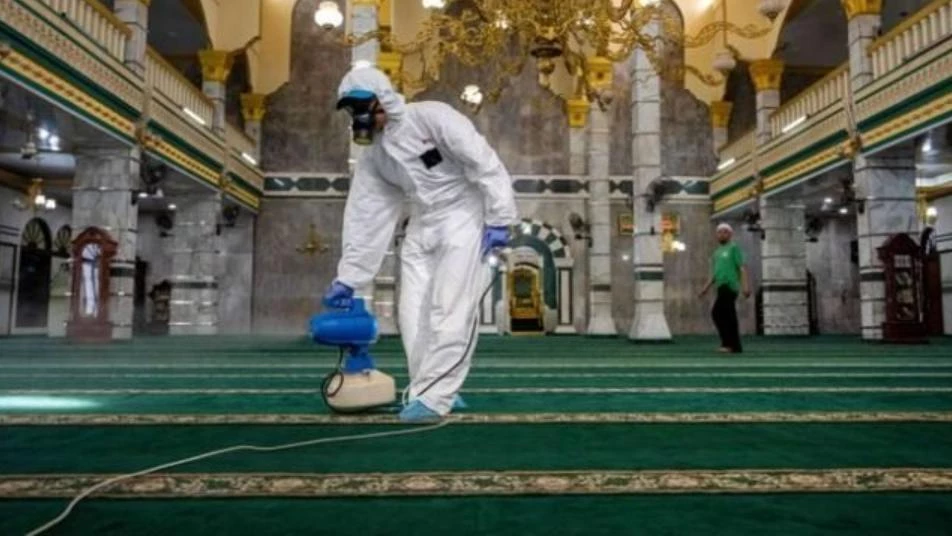 بسبب "كورونا".. رئاسة الشؤون الدينية التركية تعلّق صلاة الجماعة في المساجد
