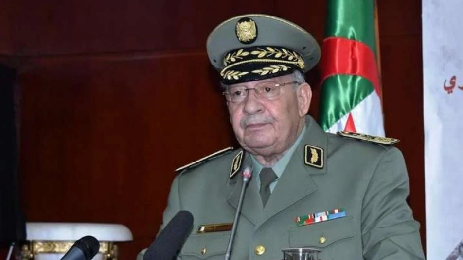 الجيش الجزائري يؤكد على إعطاء ضمانات للقضاء لمحاسبة الفاسدين