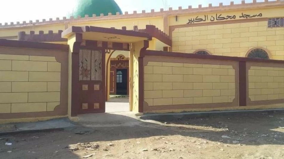 الثأر الفارسي: ميليشيات إيران تزيل اسم "الفاروق" من مسجد في دير الزور