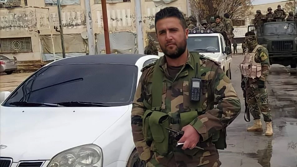 لقّب بـ "أسد الدبابات".. مقتل أبرز مجرمي الأسد في درعا بظروف "غامضة"