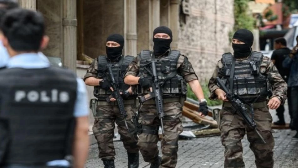 تركيا تلقي القبض على "أمير داعش" لمنطقة تل أبيض