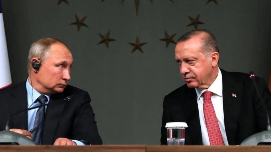 أردوغان يعلق على حرب التصريحات الأمريكية الروسية ويوضح موقفه من وصف بوتين بـ"القاتل"