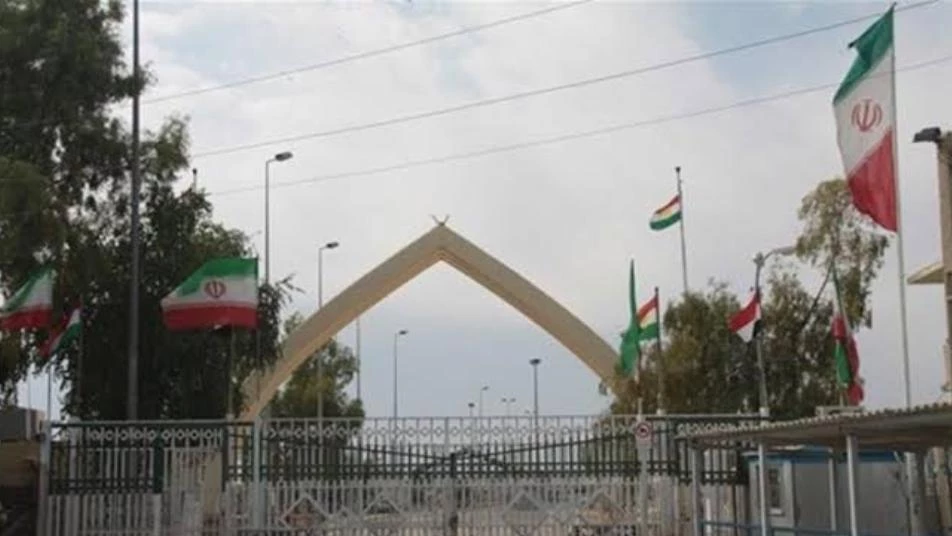 إيران تغلق معبرين حدوديين عقب اندلاع احتجاجات عارمة ضد الحكومة في العراق