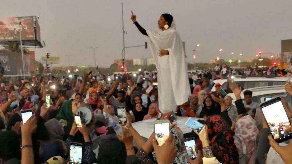 اتفاق على مشاركة مدنيين في السلطة يحدث اختراقاً في "أزمة السودان"