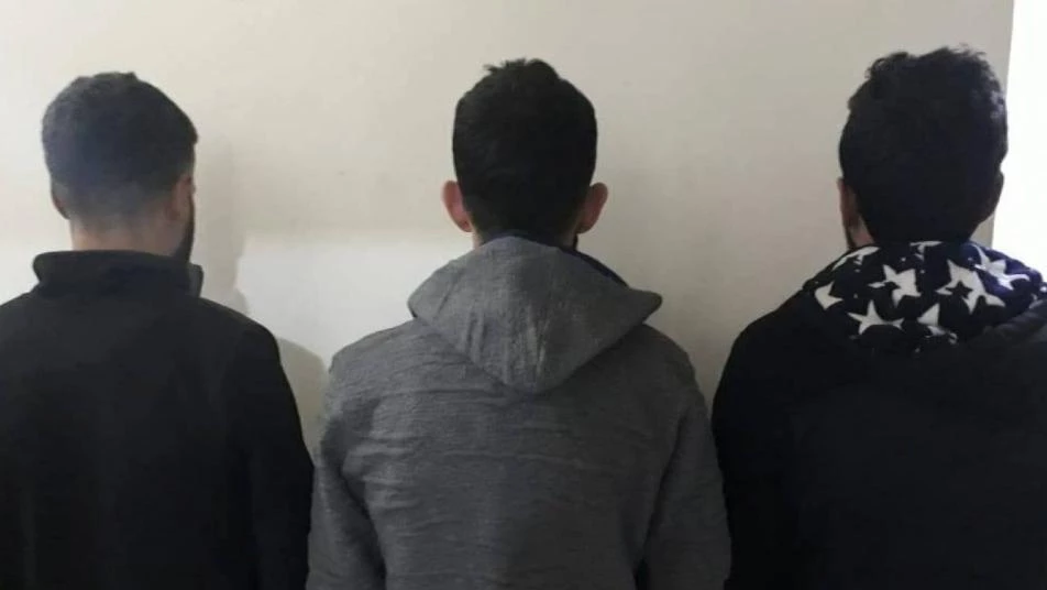 حادثة غريبة.. أربعة أشقاء يسرقون والدهم في ريف دمشق