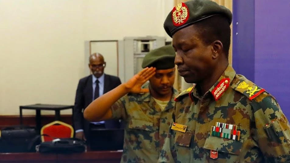 قبول استقالة 3 أعضاء من المجلس العسكري الانتقالي في السودان