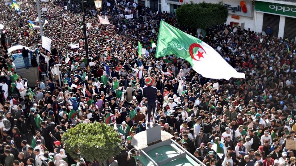 السلطات الجزائرية تعتقل شقيق بوتفليقة ومديري جهاز المخابرات السابقين