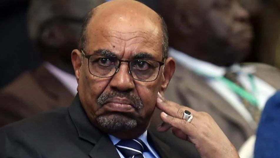 نيابة مكافحة الفساد السودانية تستجوب عمر البشير