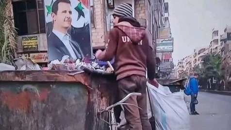 صدمة للموالين.. الأسد زاد الرواتب وصفحة رئاسة الجمهورية لم تسلم من الشتائم