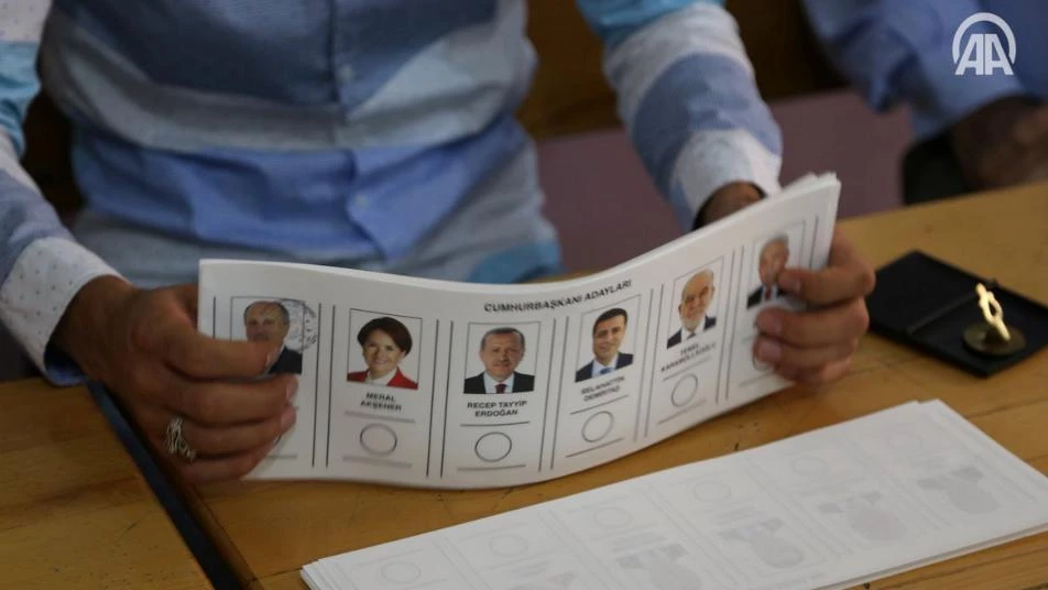 اللجنة العليا للانتخابات التركية تقرر إعادة الاقتراع في اسطنبول