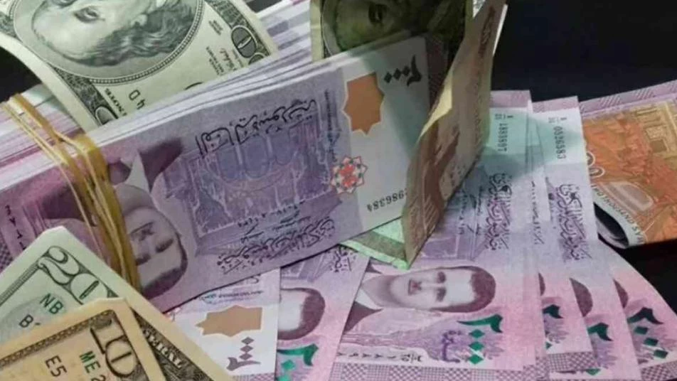 سعر الليرتين السورية والتركية أمام الدولار