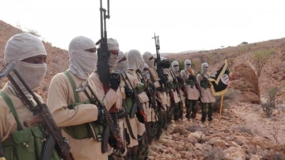 لهذا السبب هدّد تنظيم داعش موظفين بالقتل في مناطق قسد بديرالزور