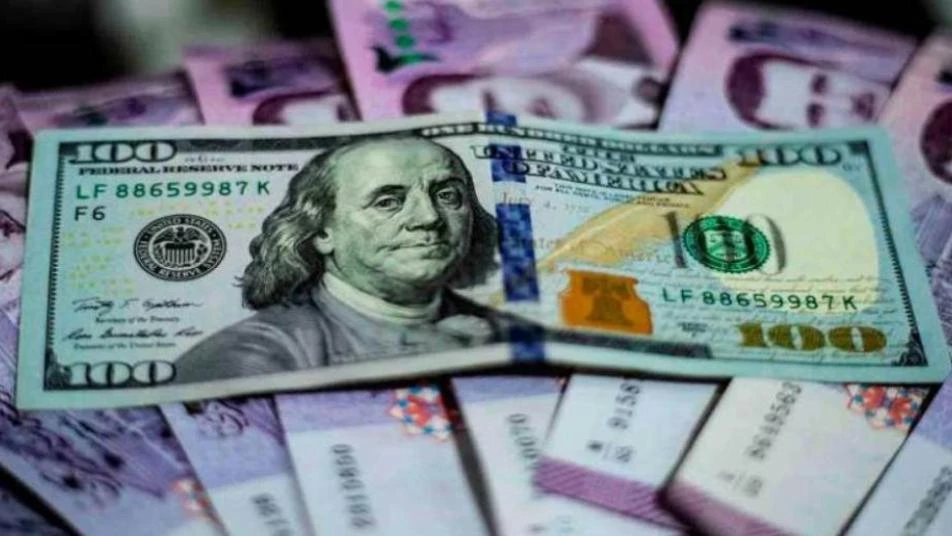 سعر جديد لليرة السورية أمام الدولار