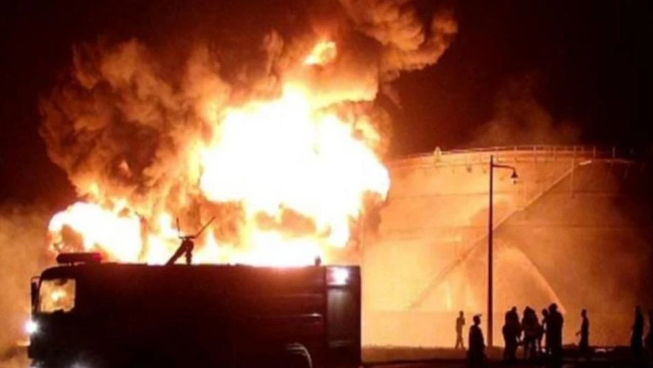حريق ضخم يضرب مصفاة بانياس بطرطوس
