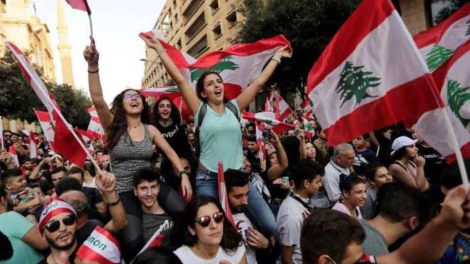 بريطانيا تدعو لبنان لإجراء إصلاحات عاجلة