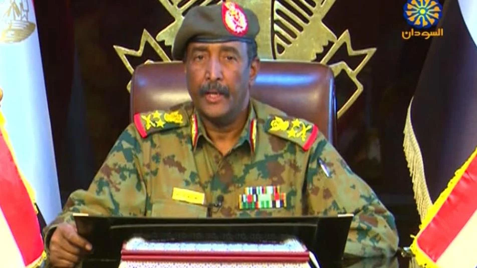 رئيس المجلس السيادي في السودان يدعو أمريكا لرفع بلاده من قائمة الإرهاب