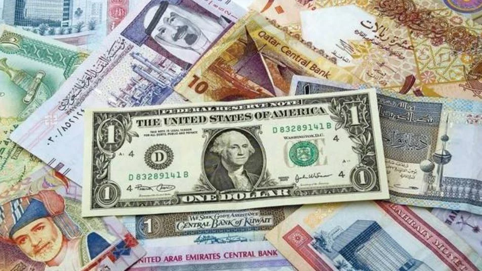 سعر مفاجئ لليرة السورية أمام الدولار الأمريكي 19/04/2021