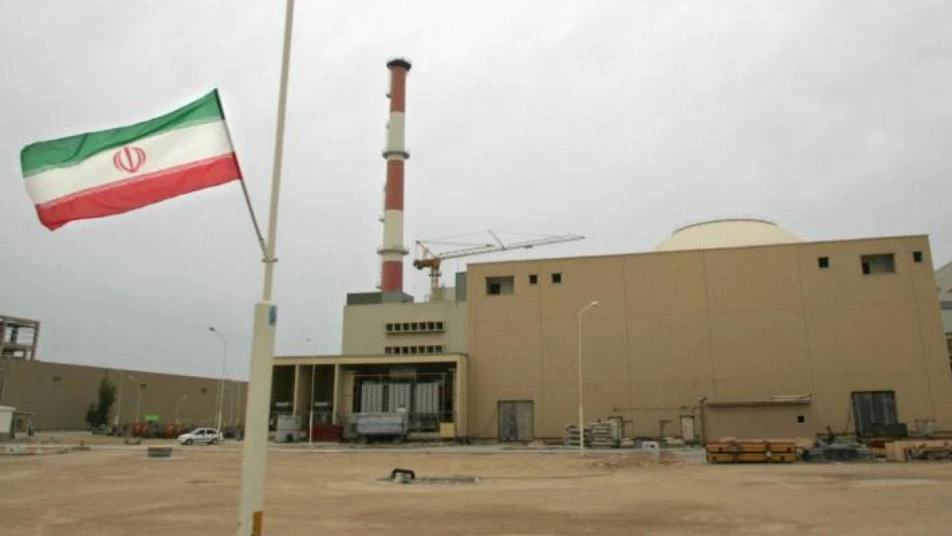 إيران تعلق بعض التزاماتها بالاتفاق النووي