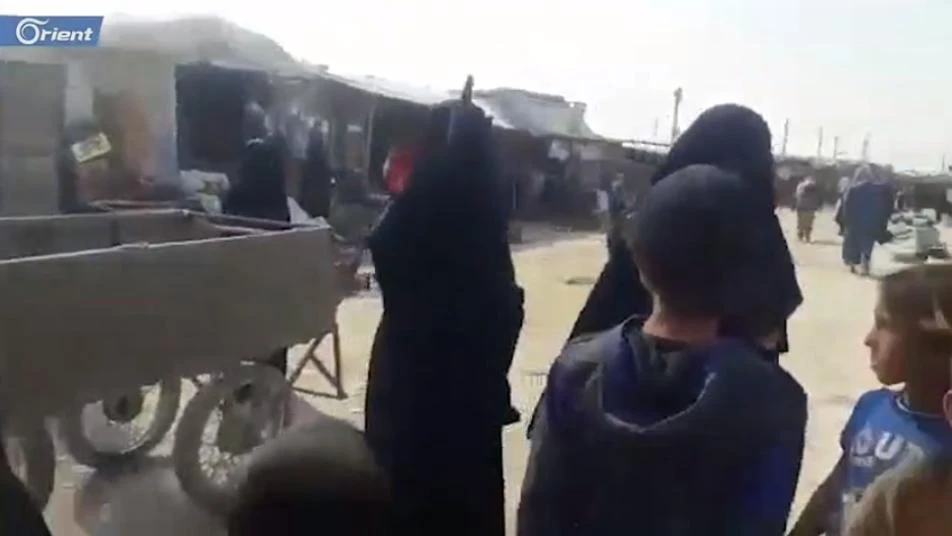 هذا ما فعلته نساء داعش داخل مخيم الهول للدعوة لـ "مبايعة" خليفة البغدادي