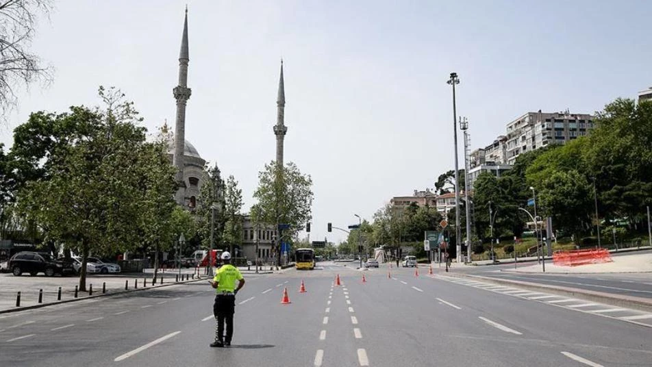 الداخلية التركية تنشر تفاصيل واستثناءات حظر التجوال في تركيا