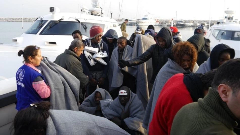 ضبط 79 مهاجراً غير نظامي غربي تركيا