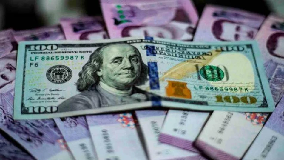 هبوط جديد في سعر الليرة السورية أمام الدولار