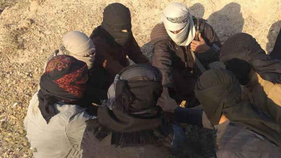تنظيم داعش ينشر صور مبايعة عناصره لـ خليفة البغدادي.. أبرز الرسائل