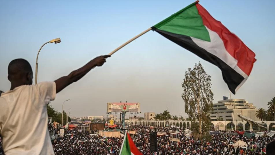 حزب معارض يحذر من تأخر اتفاق "العسكر " وقوى"الحرية والتغيير" في السودان