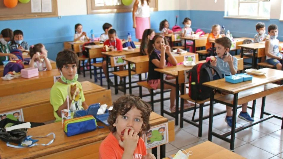 السبت دوام.. تفاصيل الخطة الدراسية للتعليم في المدارس التركية