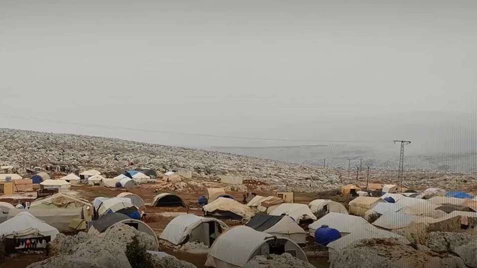 منظمة تحالف الأديان تقدّم مساعدات إغاثية لمخيمات غرب إدلب