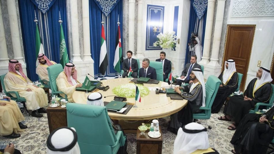 القمة العربية الطارئة بمكة تدين التدخلات الإيرانية في المنطقة