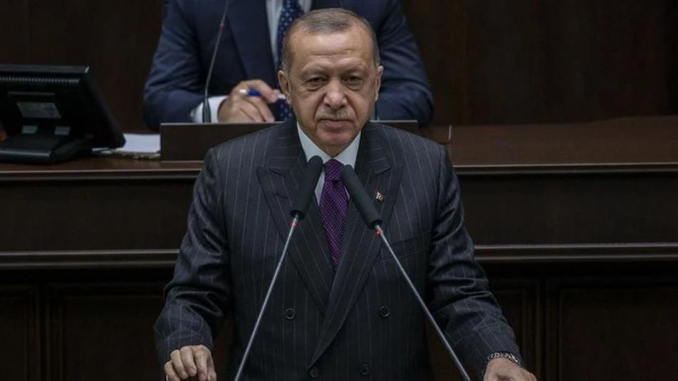 أردوغان ينفي إرسال مقاتلين سوريين إلى أذربيجان