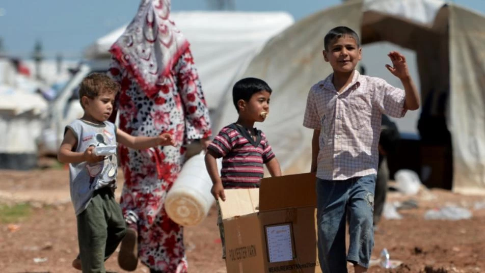 15 ألف طفل سوري في لبنان مهددون بـ"العراء"