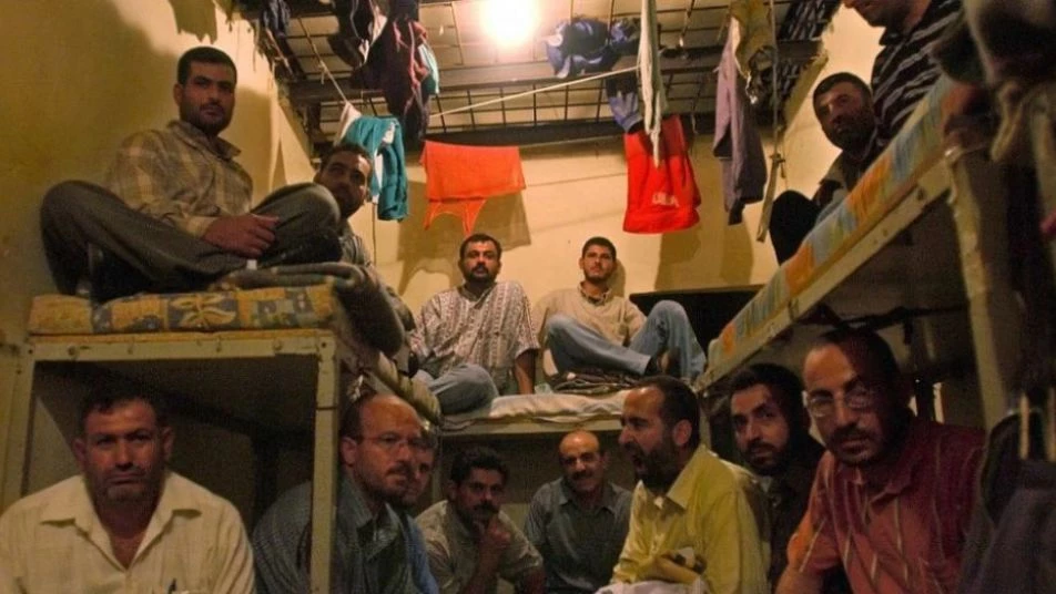 الإهمال الطبي يقتل سجيناً سورياً ثالثاً في سجن رومية والإضراب مستمر (صور)