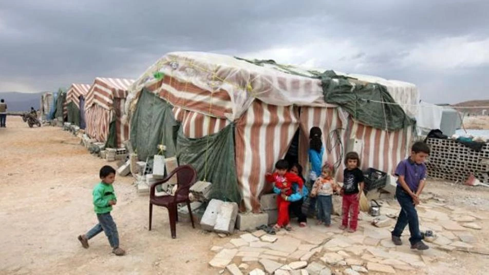 عون يدعو إلى عودة اللاجئين السوريين دون انتظار الحل السياسي