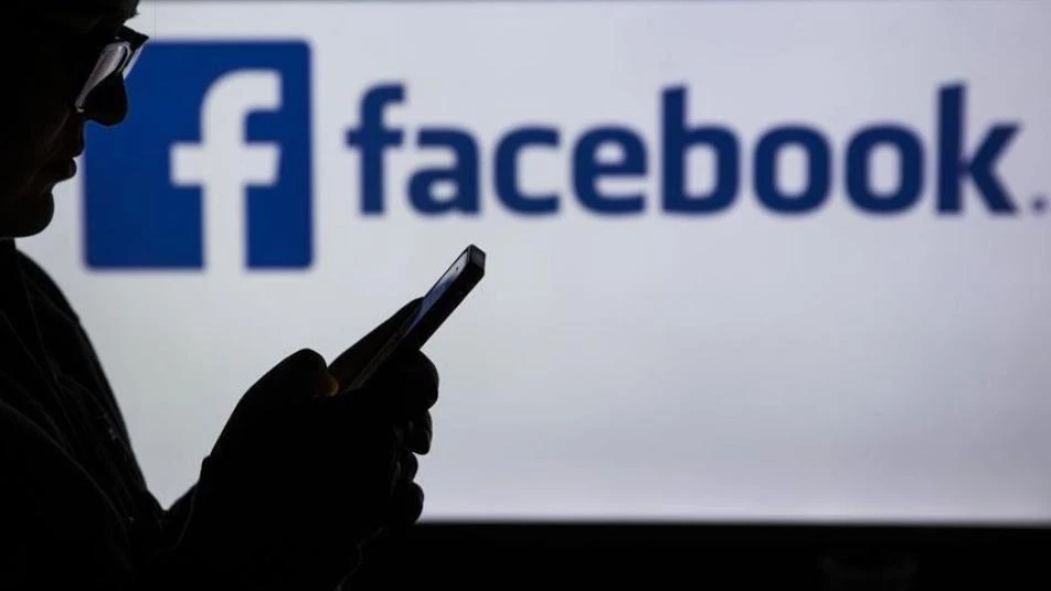 فلسطين وكورونا يفضحان الدور الاستخباري لـ"فيسبوك" وصحيفة تكشف مُصدِري الأوامر