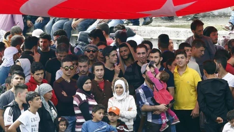 بالأرقام .. دراسة تكشف عن أحوال وتطلعات السوريين في تركيا