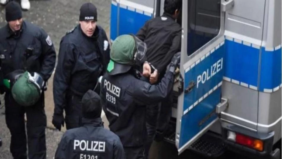 "لايمكن إحصاء الضحايا".. الشرطة الألمانية تقبض على مراهق سوري كاد يرتكب كارثة