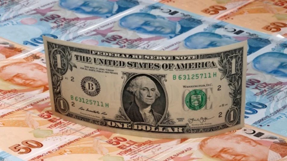 تراجع لليرتين السورية والتركية أمام العملات الأجنبية