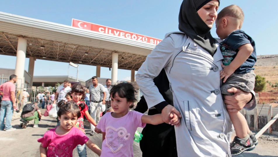 مقارنة ظالمة.. إعلام تركي يطعن بوطنية اللاجئين السوريين بسبب أوكرانيا