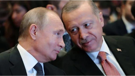 أردوغان يهاجم روسيا بسبب استهداف معسكر الفصائل في إدلب