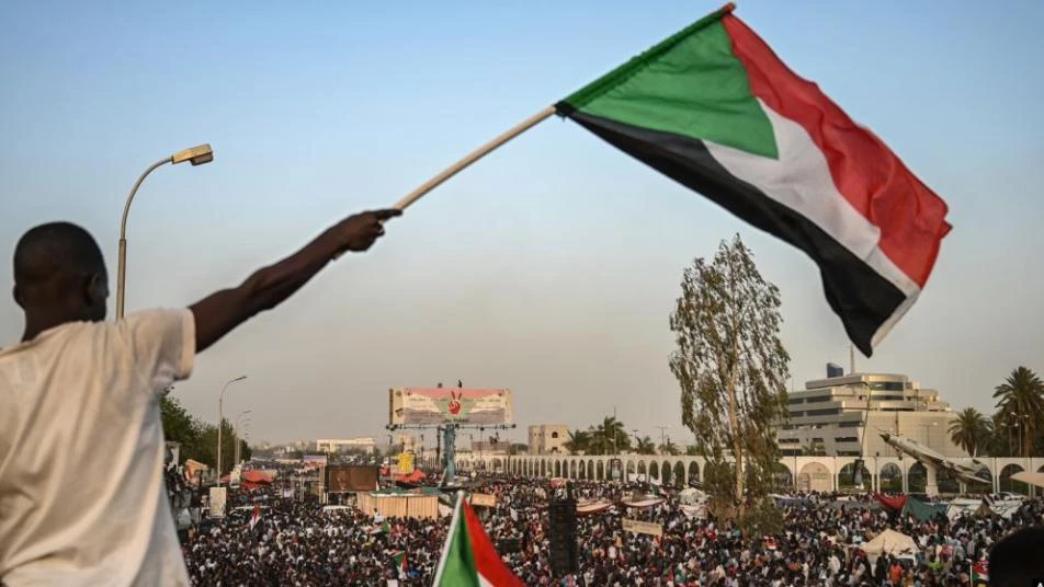 المبعوث الإثيوبي يجري مشاورات مع قوى التغيير في السودان ومجلسها العسكري