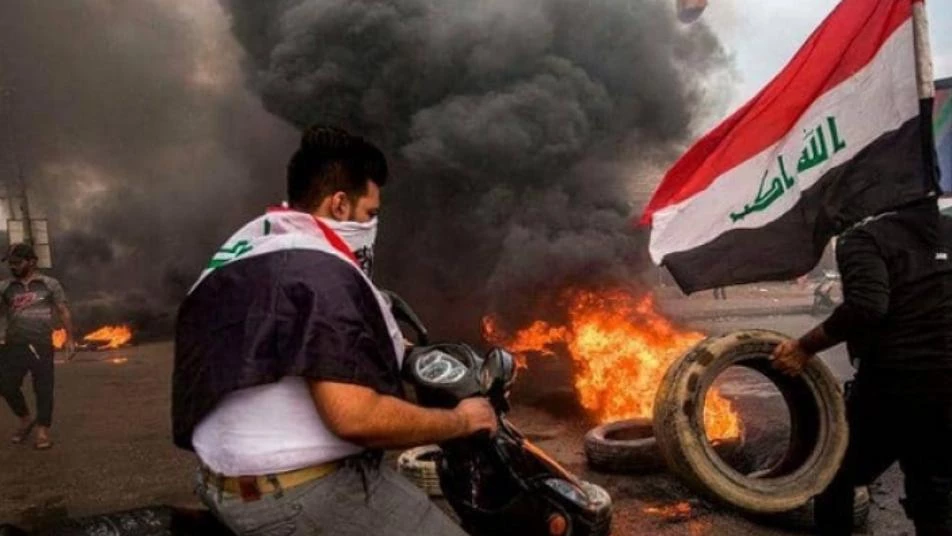 العراق.. المحتجون يقطعون عدة طرق رفضاً لمرشح رئاسة الحكومة