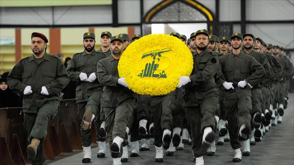 بعد النمسا وألمانيا.. دولة جديدة تدرس حظر "حزب الله" وإدراجه على قائمة الإرهاب