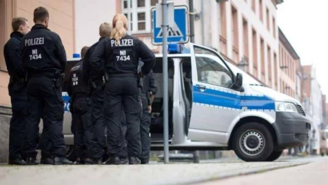 الشرطة الألمانية تلقي القبض على لاجئين سوريين بتهمة إثارة الشغب