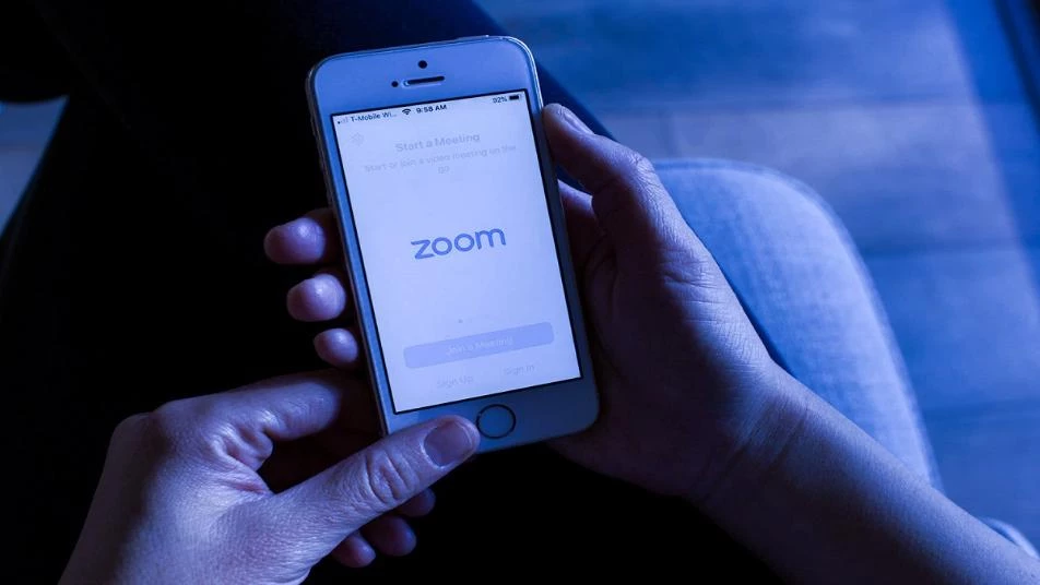 شركة "زوم" تخطط لتعزيز تشفير المكالمات ولكن ليس لجميع المستخدمين