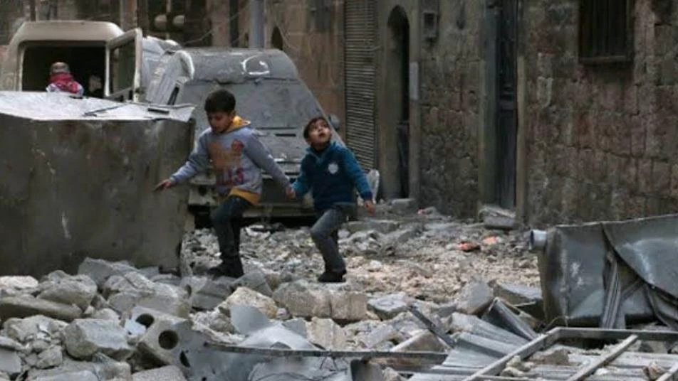 "الخوذ البيضاء": ميليشيا أسد لم تلتزم بالهدنة في إدلب ونطالب بإيقاف القصف