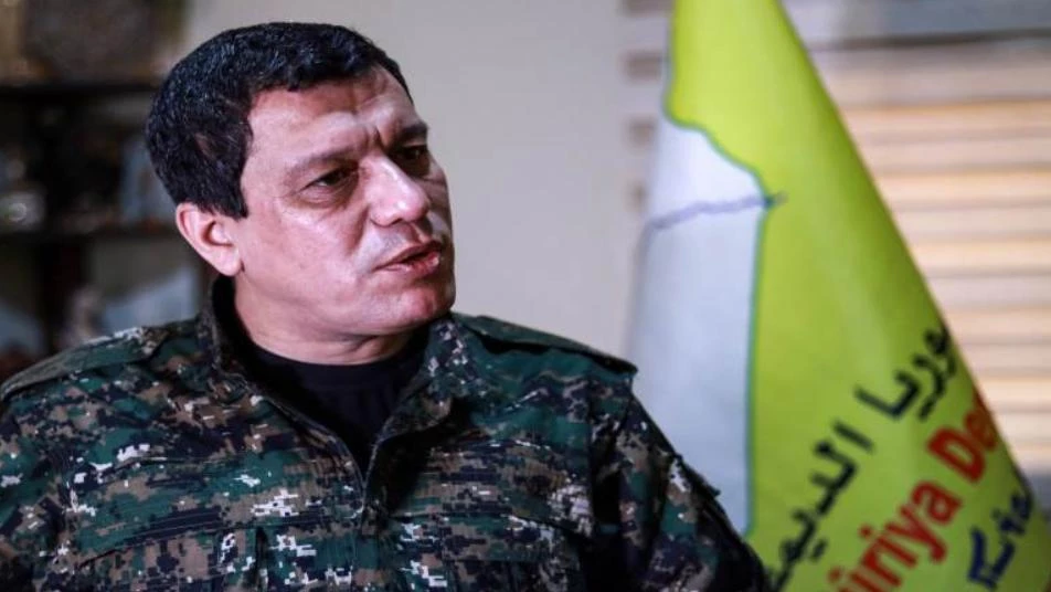 قائد ميليشيا قسد يؤكد تمسكه بإرهابيي PKK ويكشف عدد قتلاهم  ويعتبر أنهم "حموا شعب روج آفا"