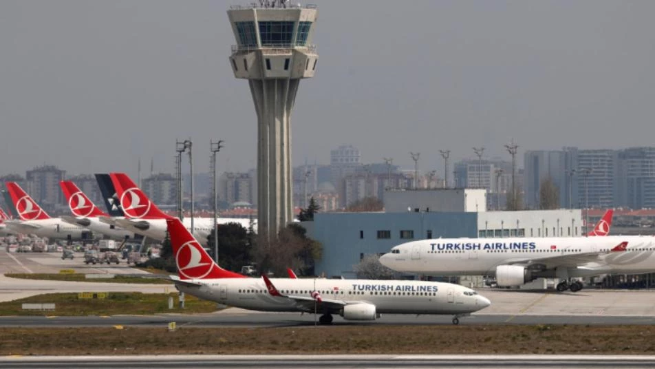 القبض على سوريَين حاولا الهرب "بطريقة مبتكرة" عبر أحد مطارات تركيا (صور)